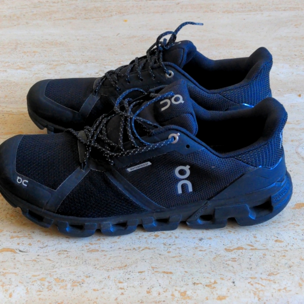 On Running Cloudflyer Waterproof (Men's 11)